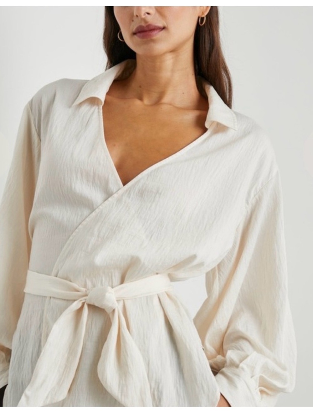 Rails Creme Eileen Long-Sleeve Wrap Collared Blouse With Tie Detail - Large